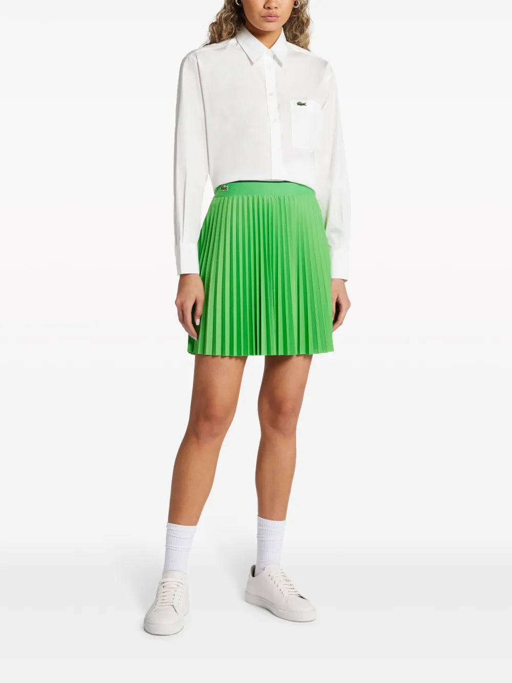 saia curta de tênis com aplique de logotipo