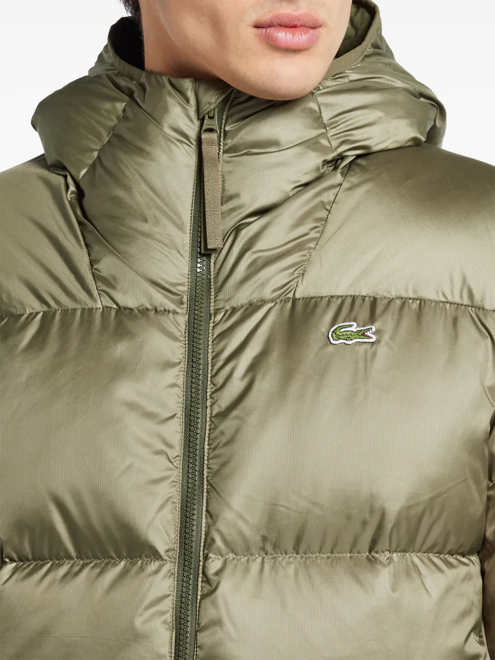 Casaco verde olivia claro matelassê com patch de logo