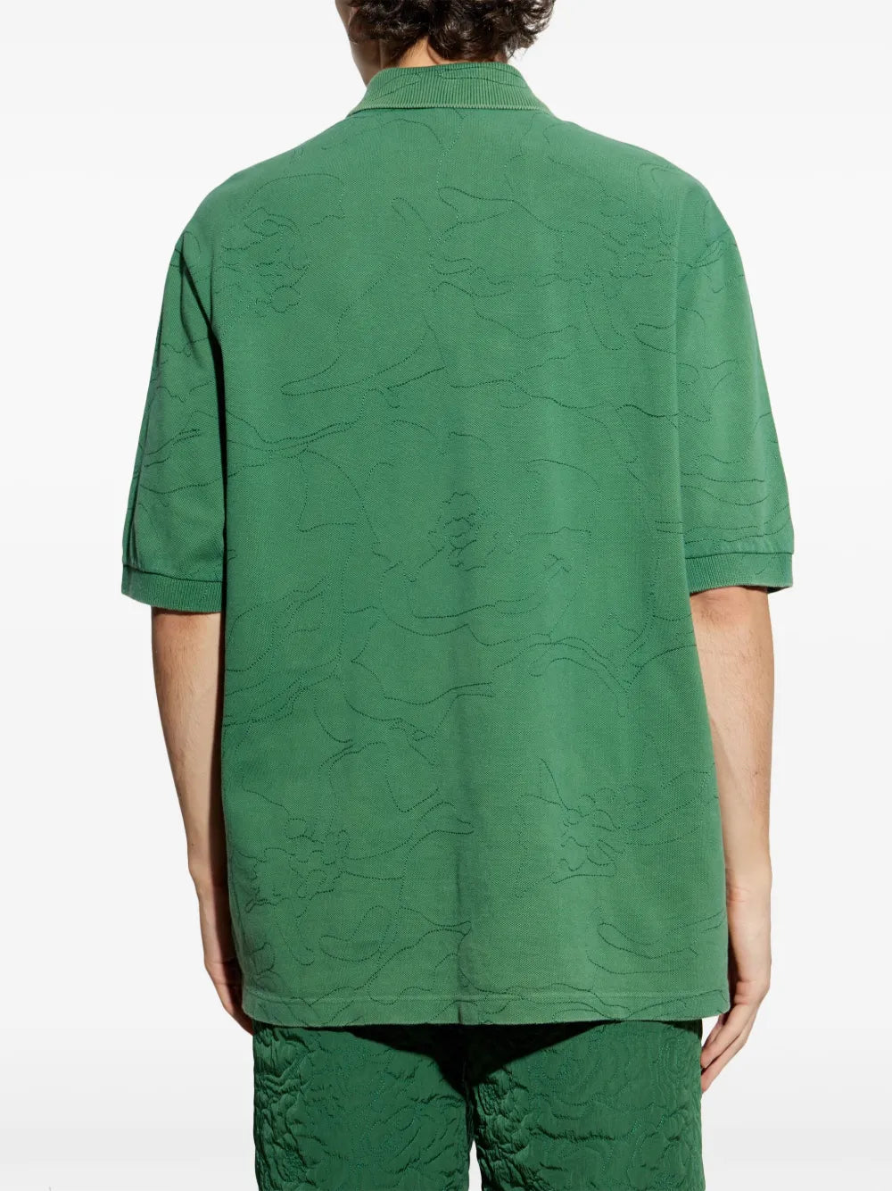 Camisa polo verde com aplicação de crocodilo