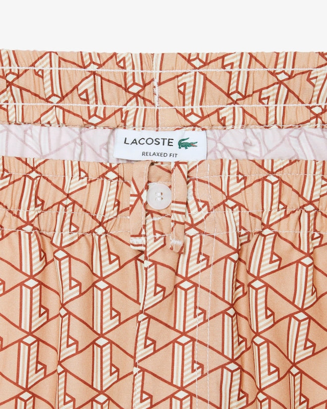 Shorts leves com estampa de monograma