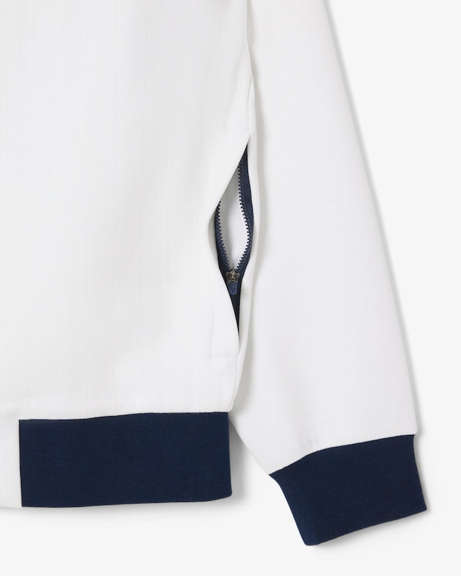 Casaco clássico com detalhe do emblema Ultra Dry