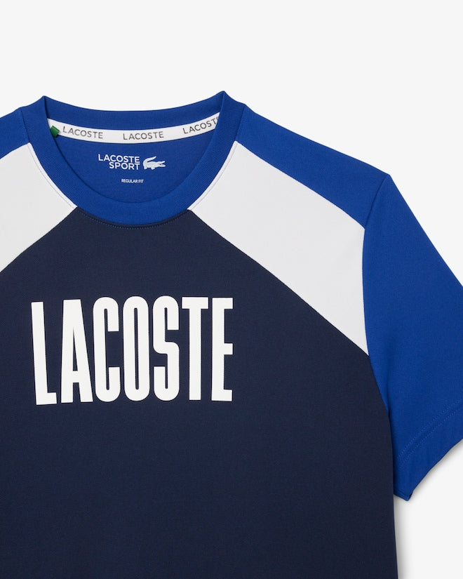 T-shirt desportiva com blocos de cores