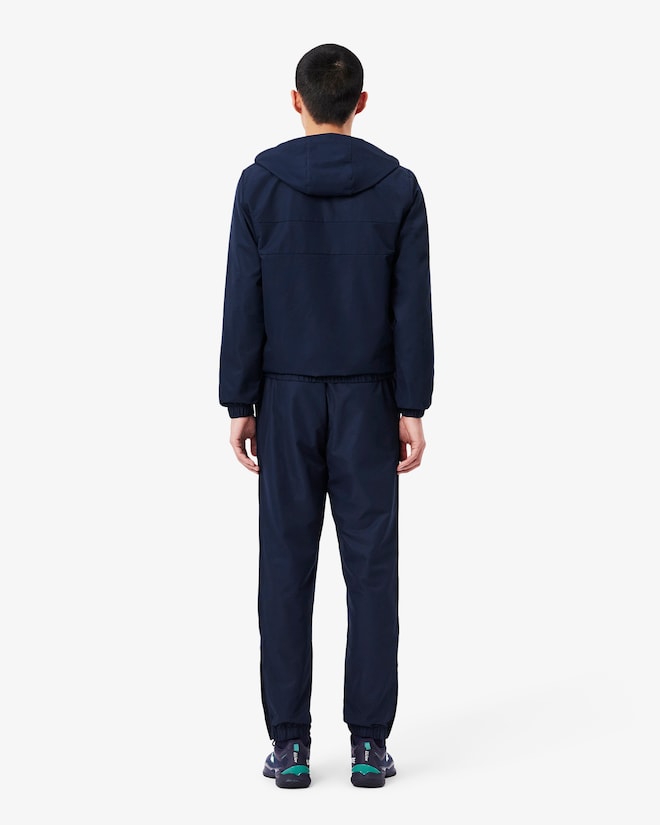 Conjunto azul escuro com logo