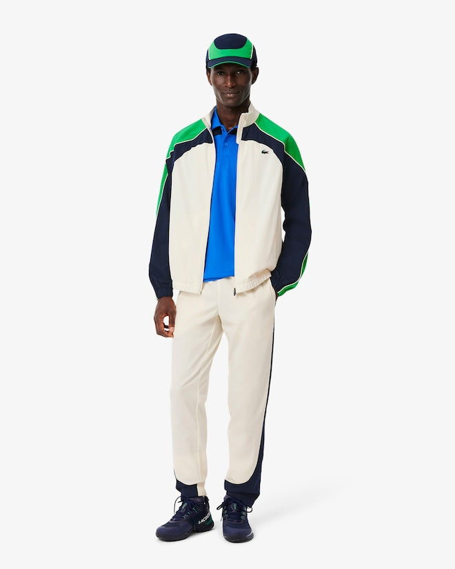 Conjunto bege com logo