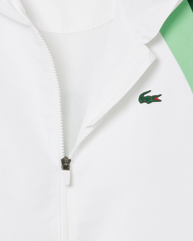 Conjunto verde escuro com logo