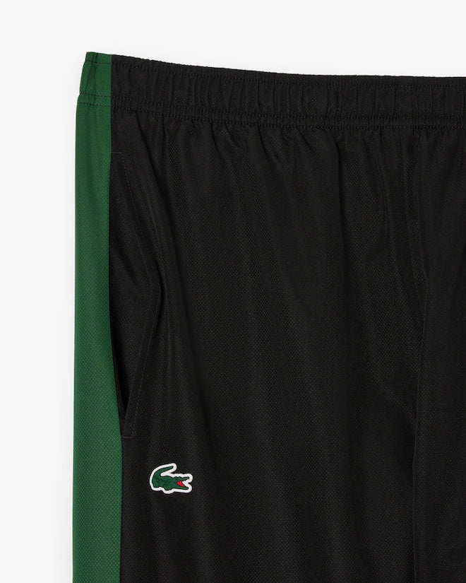 Conjunto verde e preto com logo