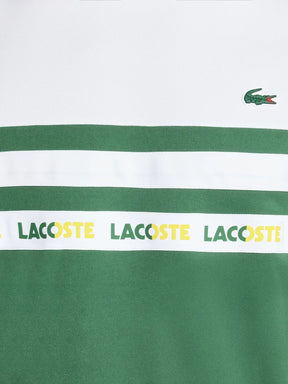 T-shirt com acabamento de logo