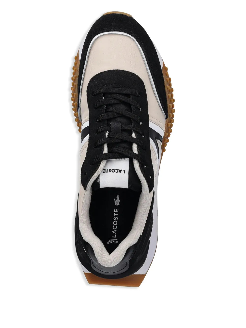 Tênis com estampa de logo