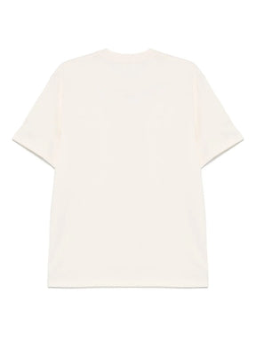 T-shirt com emblema bordado