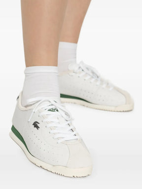 Lacoste Tênis cano baixo Club-Low com perfurações