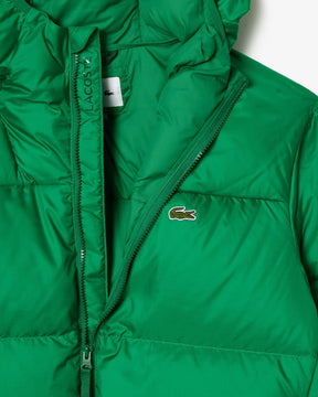 Casaco curta acolchoada com capuz repelente à água