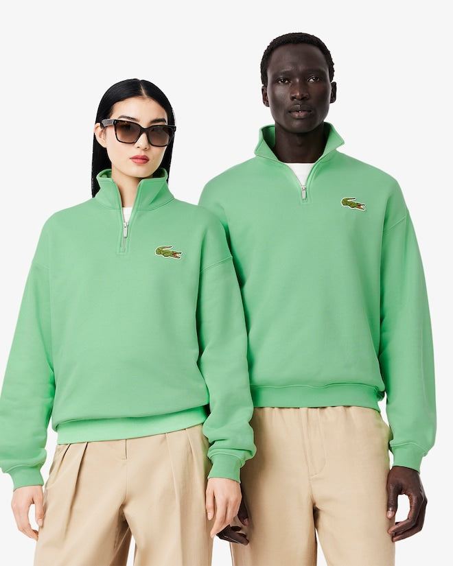 Moletom folgado com zíper e detalhe de emblema