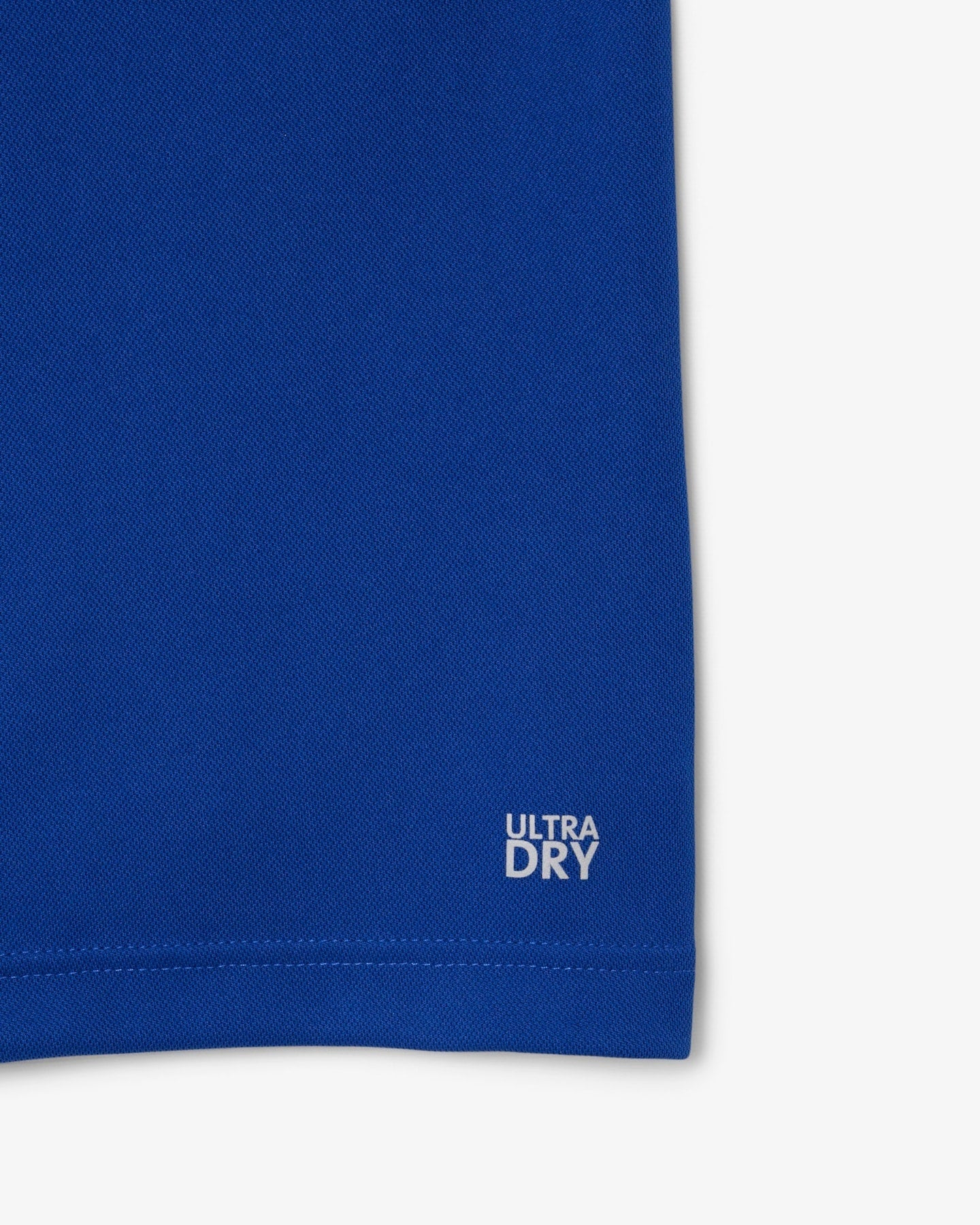 T-shirt desportiva com blocos de cores